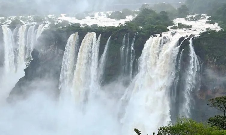 kunchikal falls